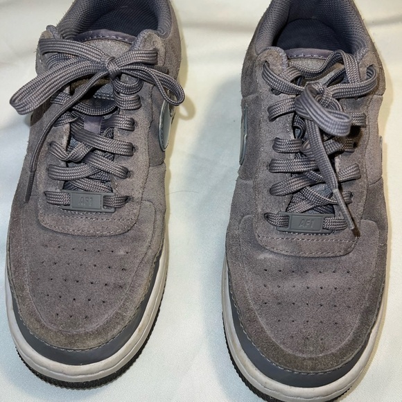 Nike Air Force 1 Jester Low, Gunsmoke gray, Suede, size 7 - Picture 6 of 7